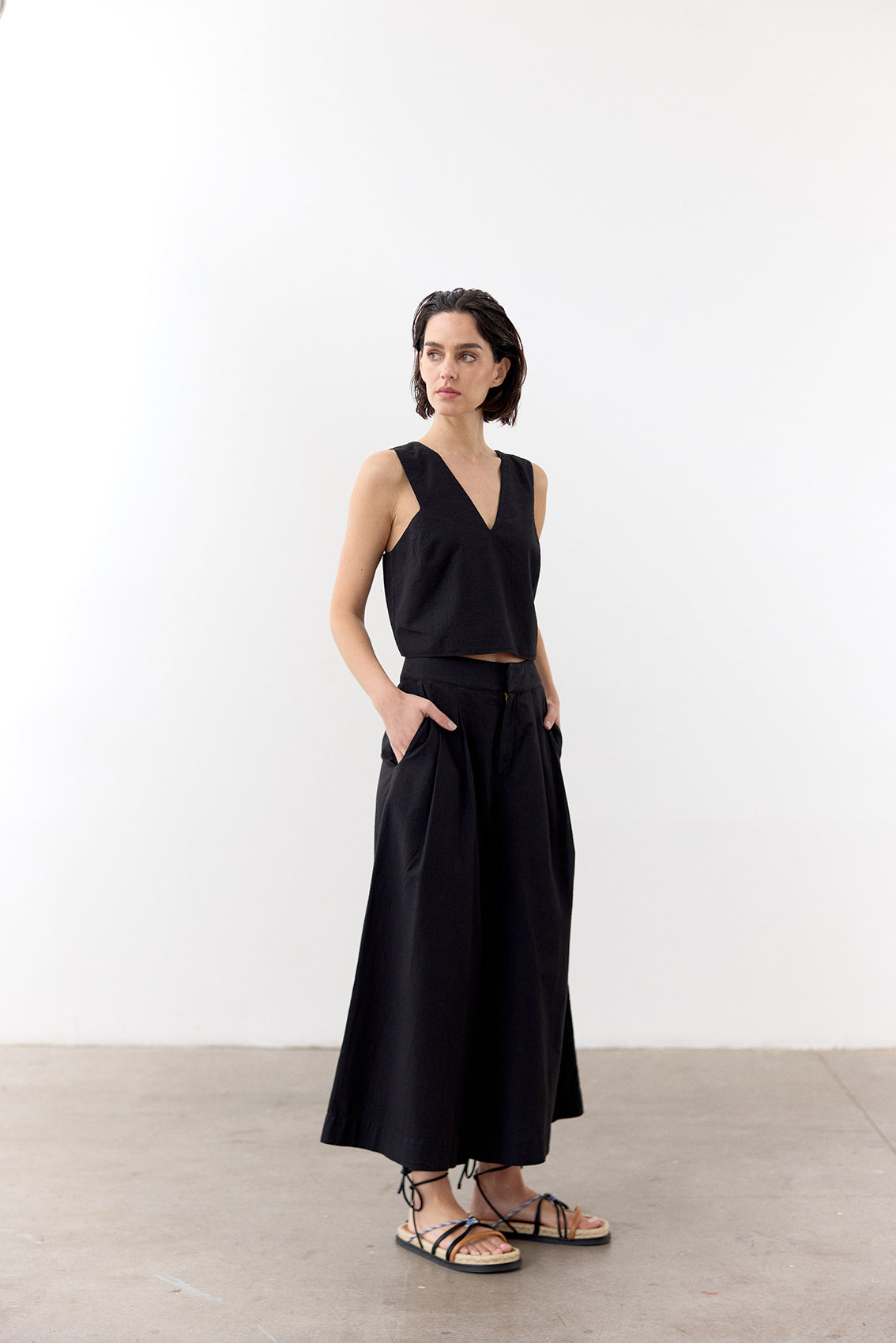 Wide-Leg Seersucker Cotton Trousers - Ónix