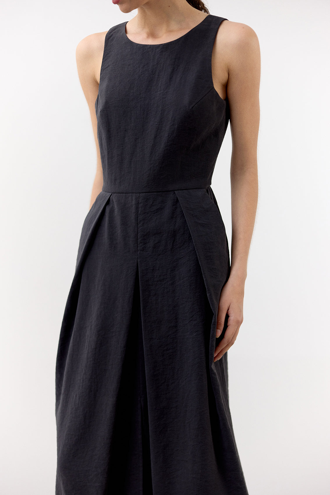 Center Pleat Crinkled Silk Dress - Ónix