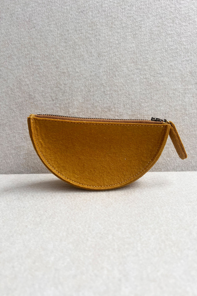 Estuche Medialuna Cierre Fieltro Alpaca-Lana