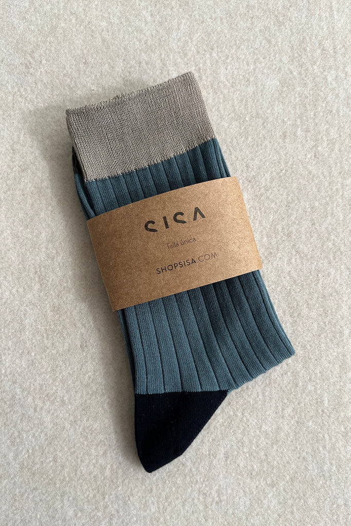 Four-Colored Socks