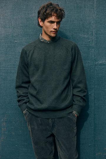 Men's Felted Alpaca Thin Sweater - Slate