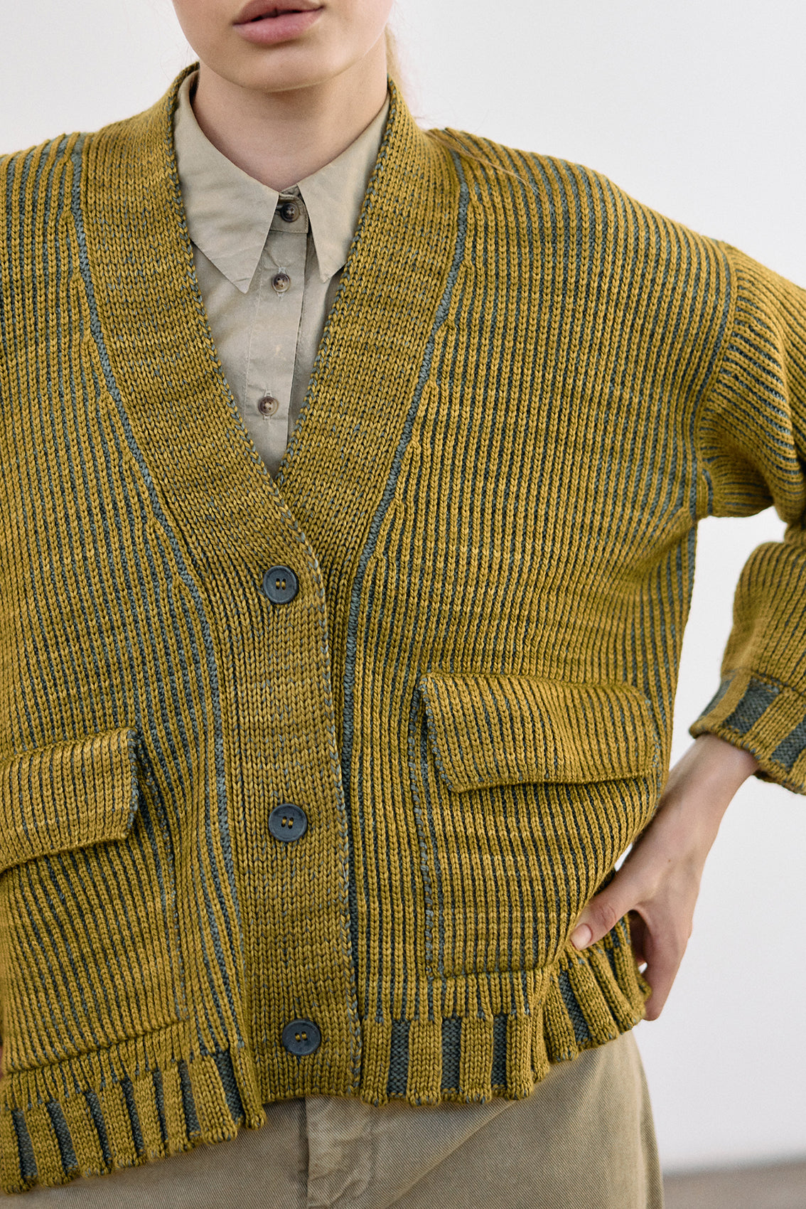 Hand-Dyed Contrast Merino Wool Cardigan - Mix Ocre