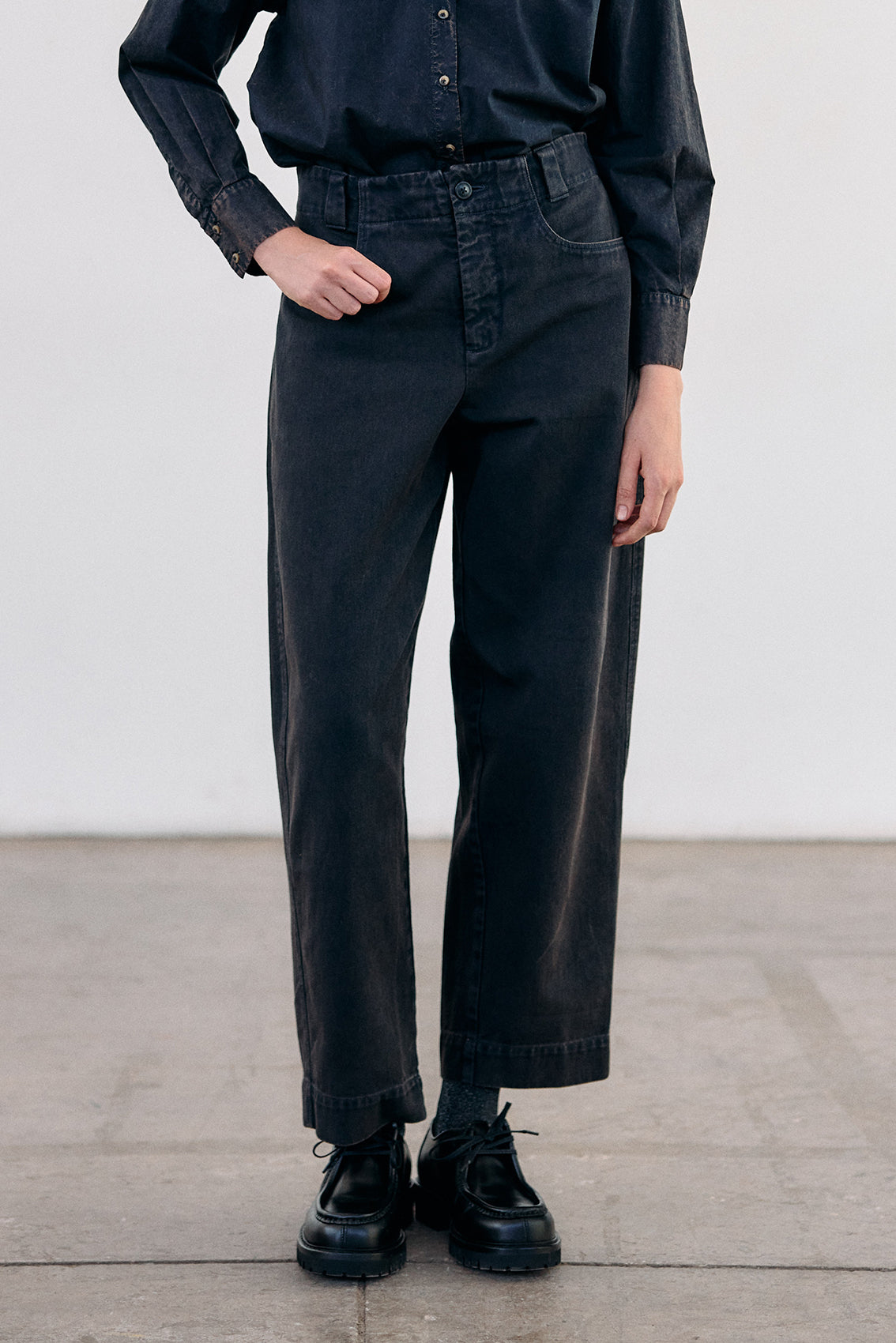 Washed Cotton Gabardine Utility Pant - Medianoche