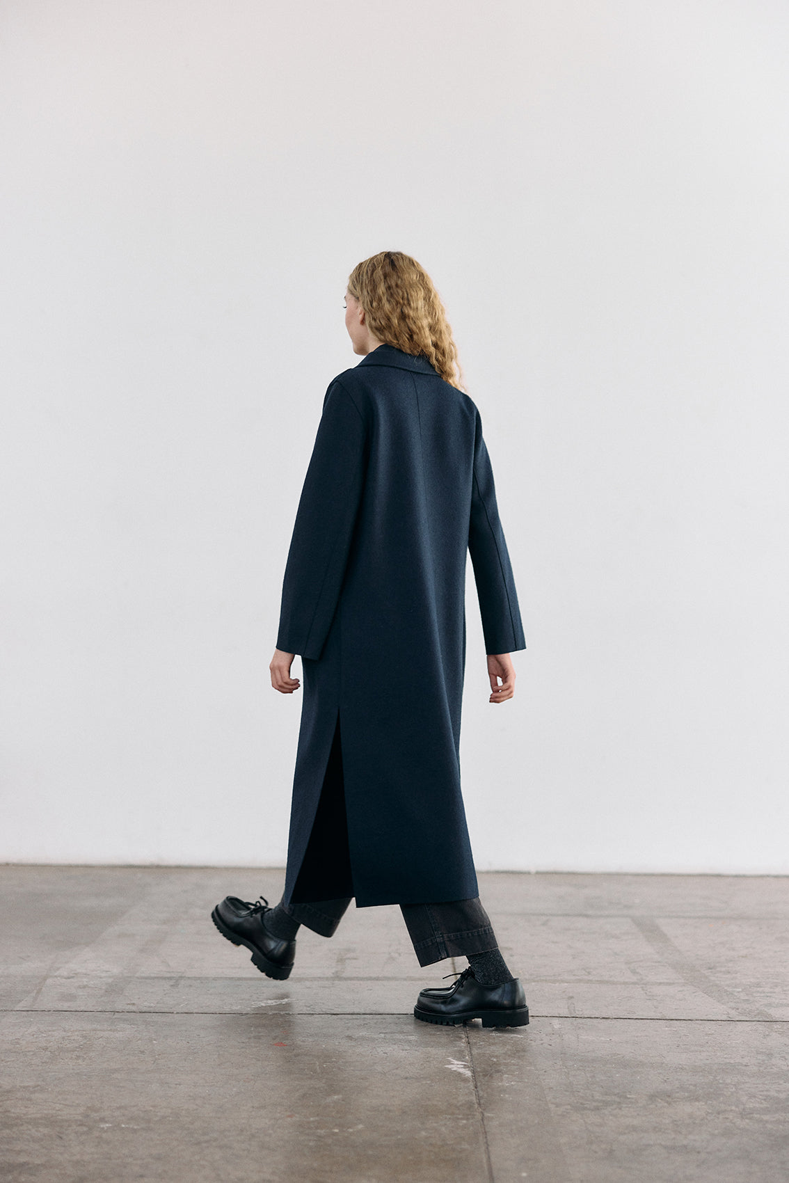 Collared Felted Alpaca/Wool Long Coat - Medianoche