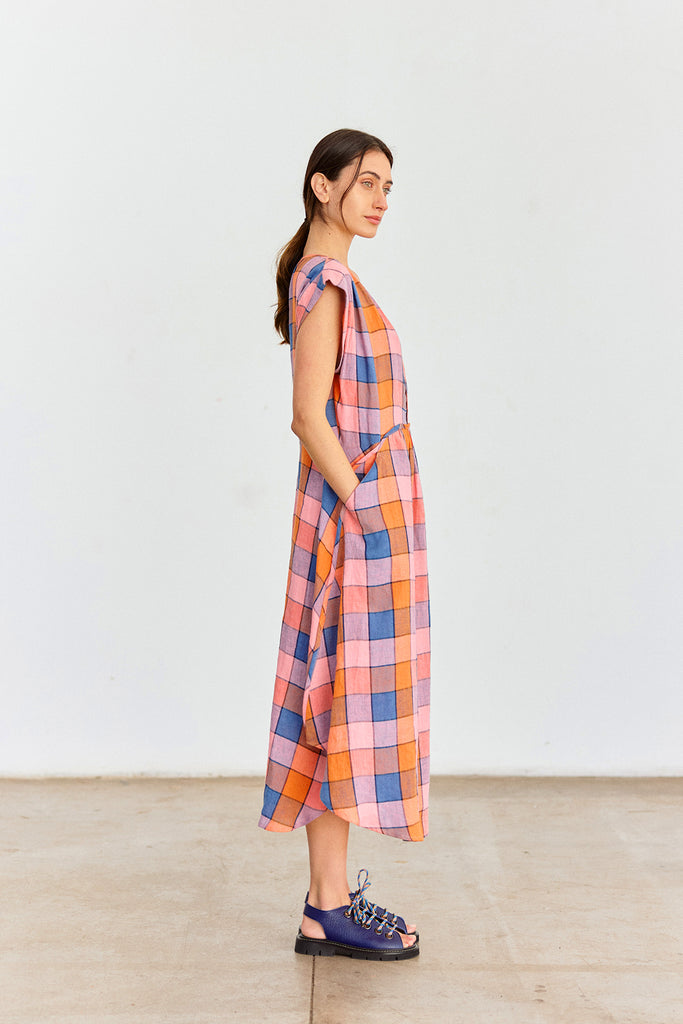 Checked V-Neck Relaxed Linen Dress