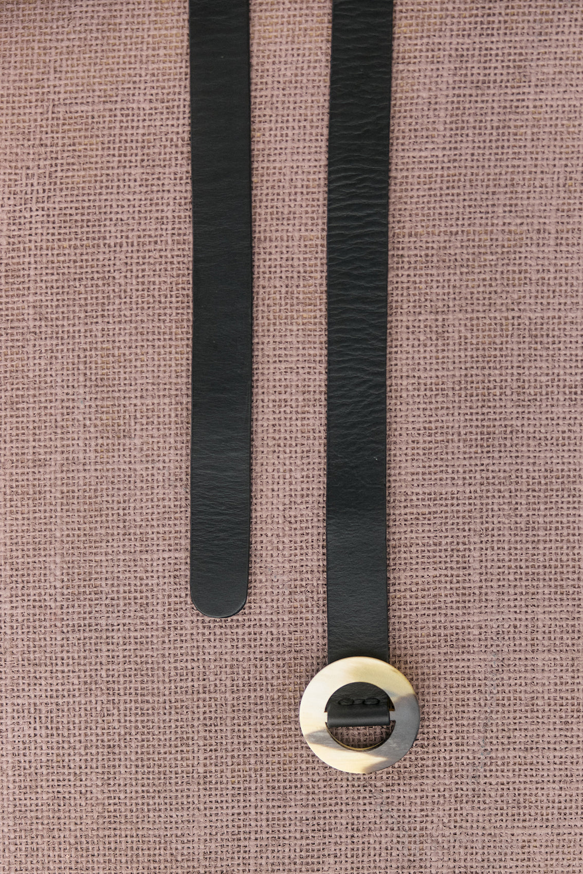 Thin Leather Belt Round Horn Buckle - Onyx