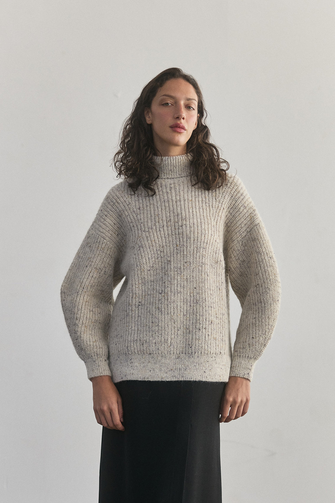 Sweater Oversized Cuello Alto Alpaca/Mohair - Crudo