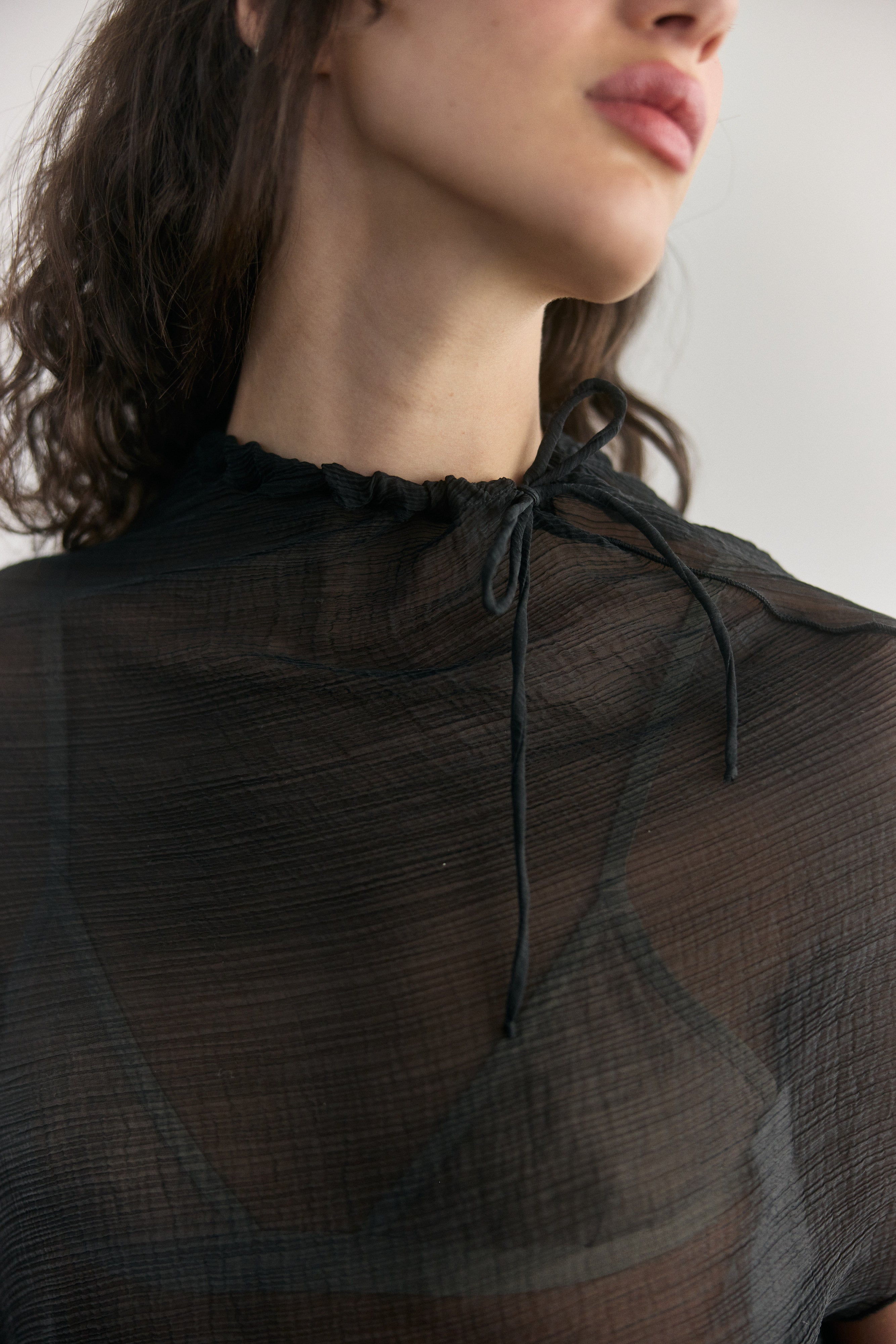 Top Traslúcido Ajustable Lyocell - Ónix