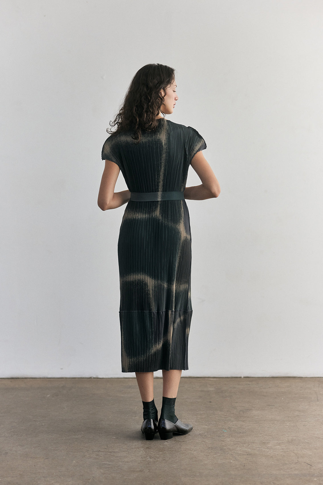 Vestido Plisado Campos - Pizarra
