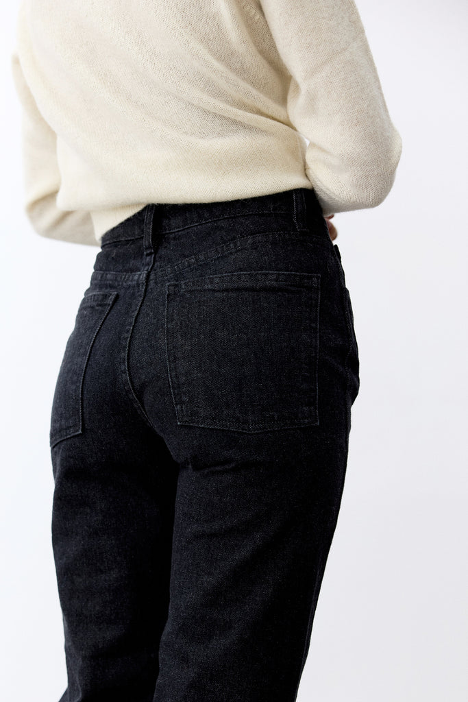 Recycled Denim Classic Straight Jeans - Black