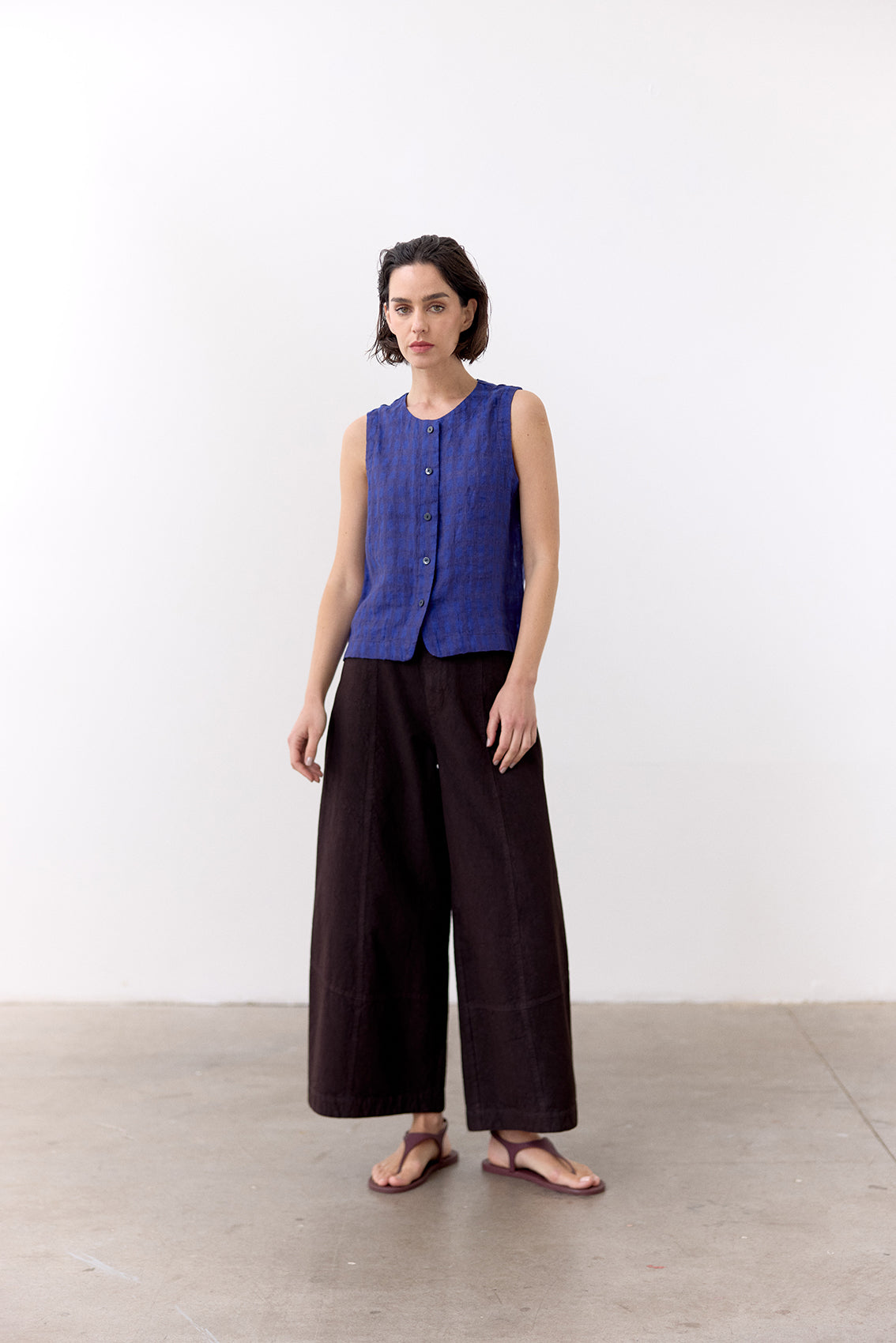 Gingham Buttoned Linen Top - Ultramar