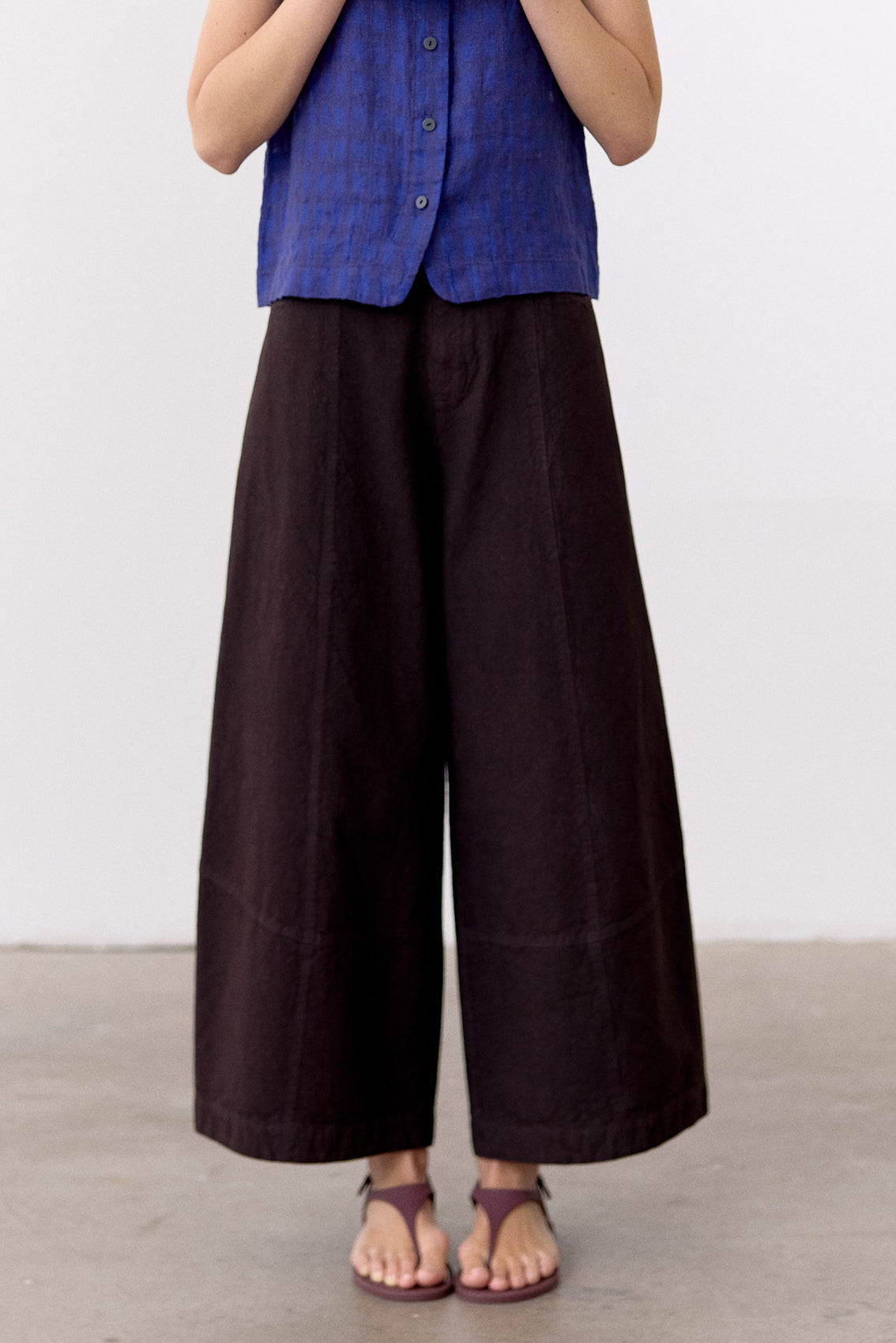 Pantalón Ancho Curvo Algodón Rugoso - Tierra
