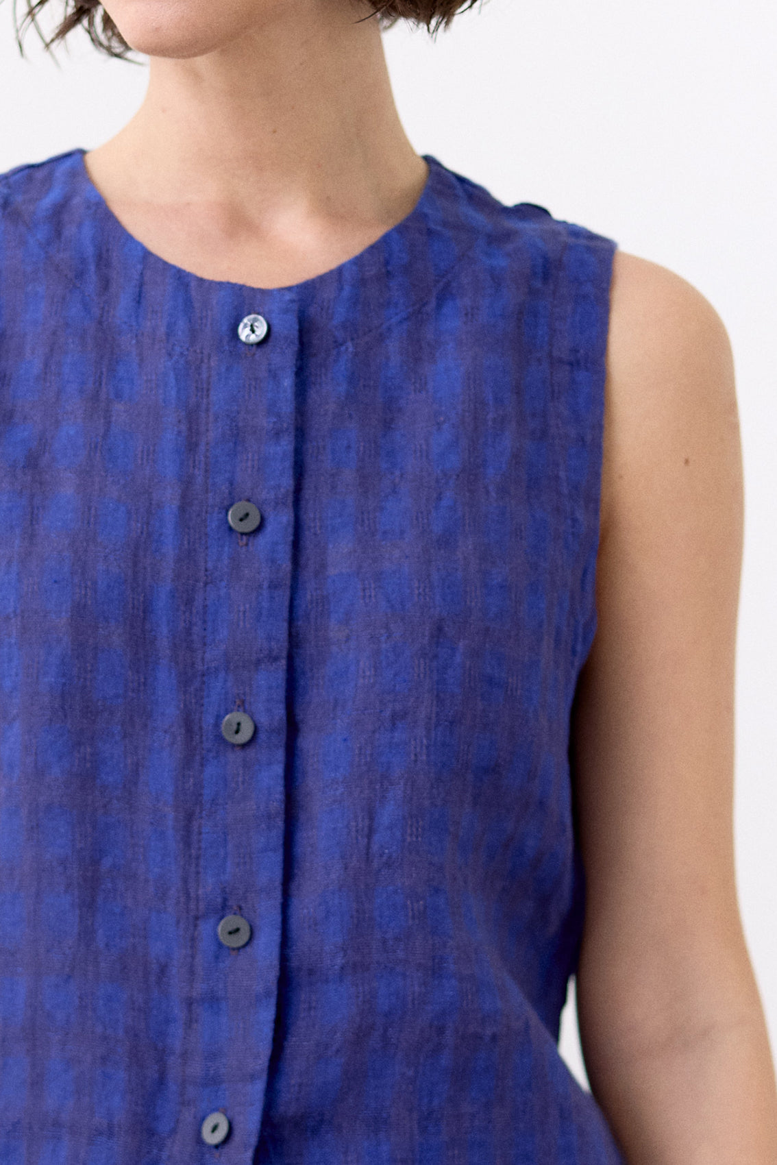 Gingham Buttoned Linen Top - Ultramar
