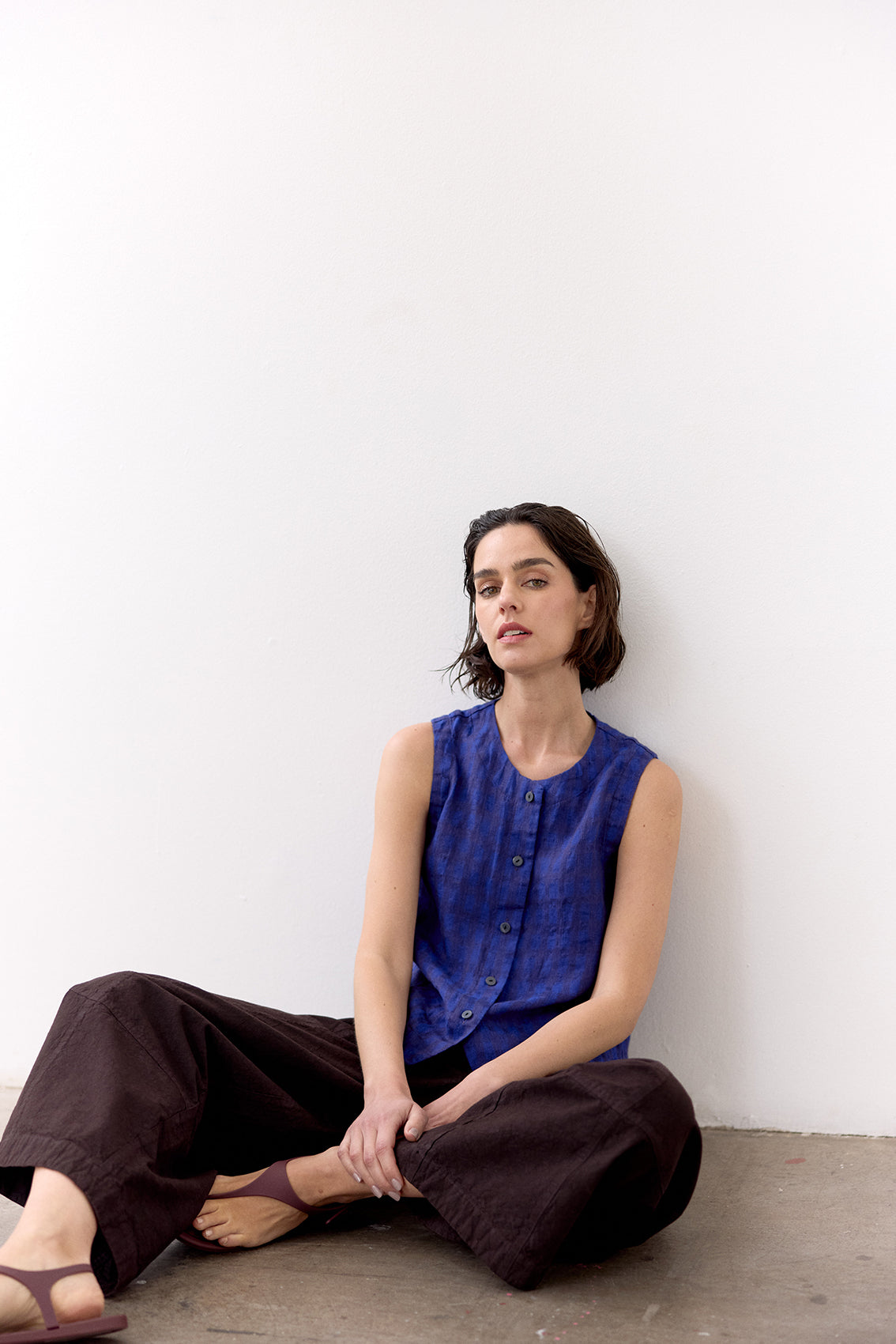 Gingham Buttoned Linen Top - Ultramar