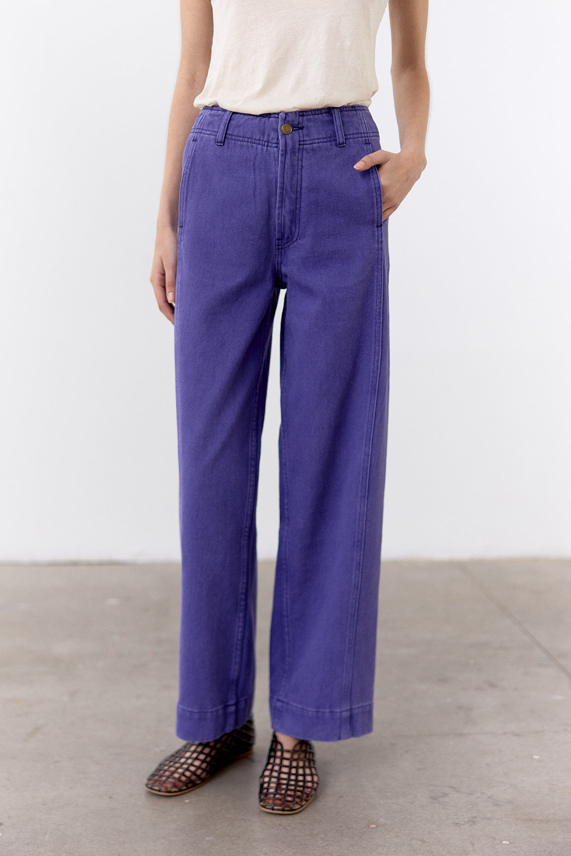 Straight-Fit Recycled Denim Jeans - Lirio