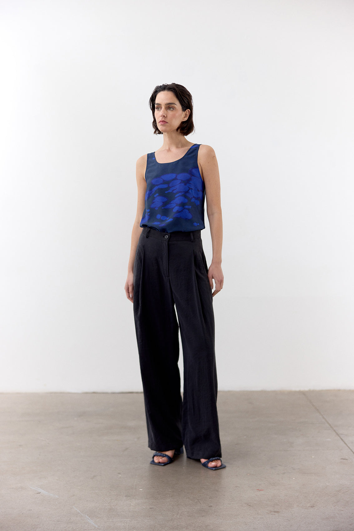 Crinkled Silk Trousers - Ónix