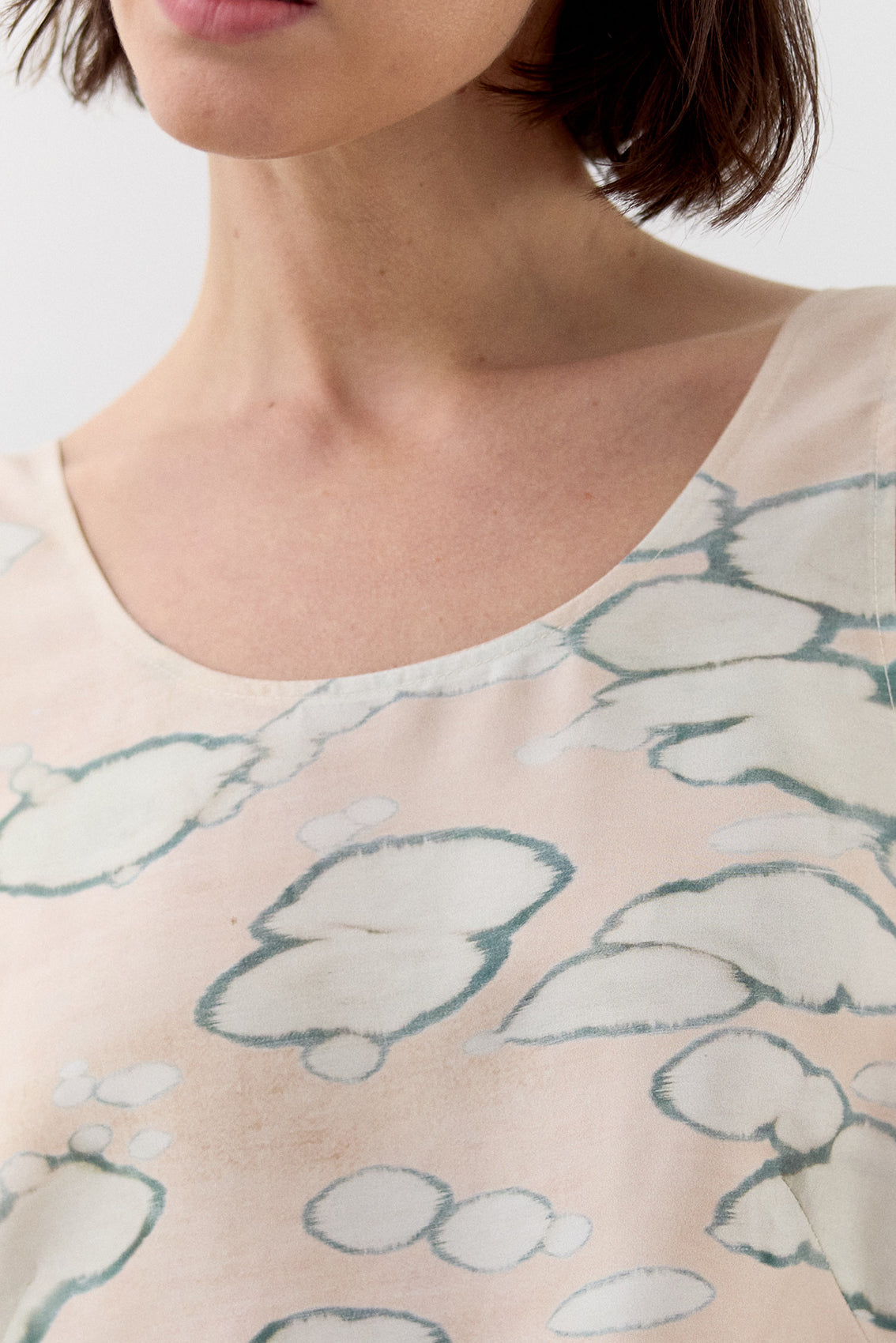 Top Seda Clorada - Crema