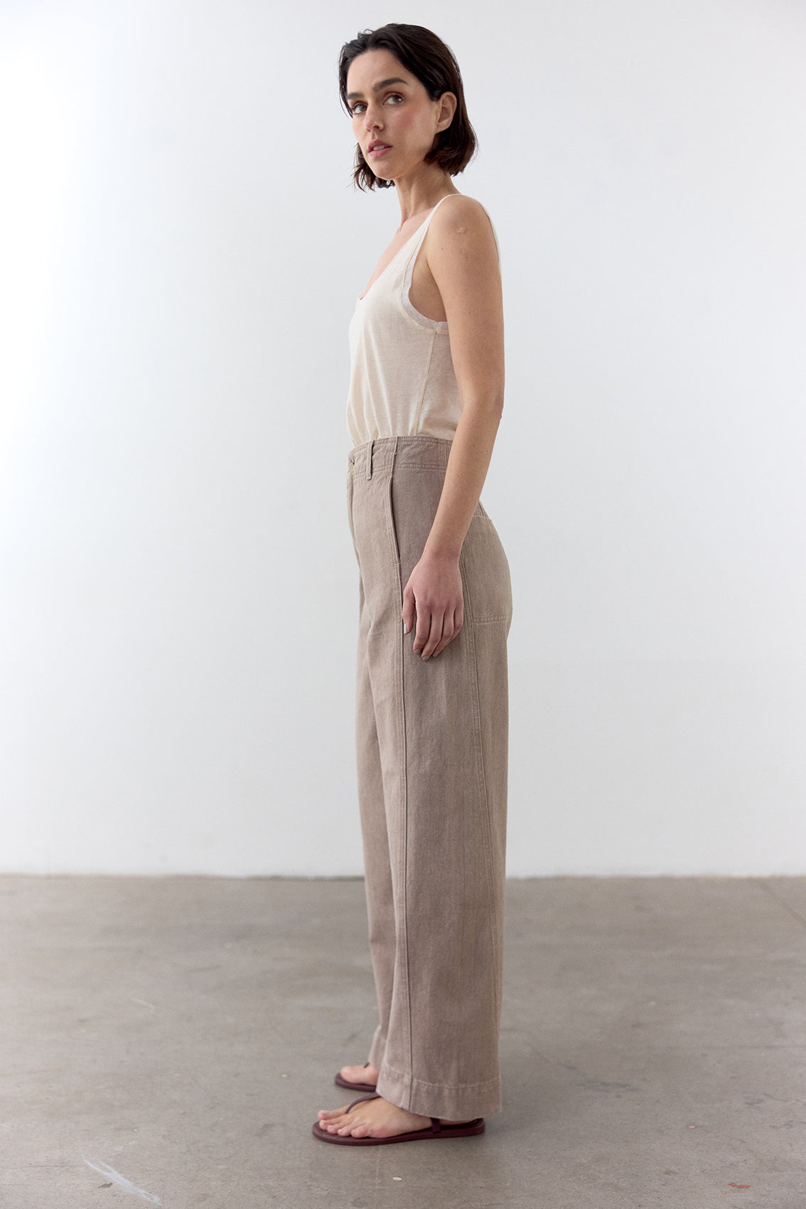 Straight-Fit Recycled Denim Jeans - Taupe