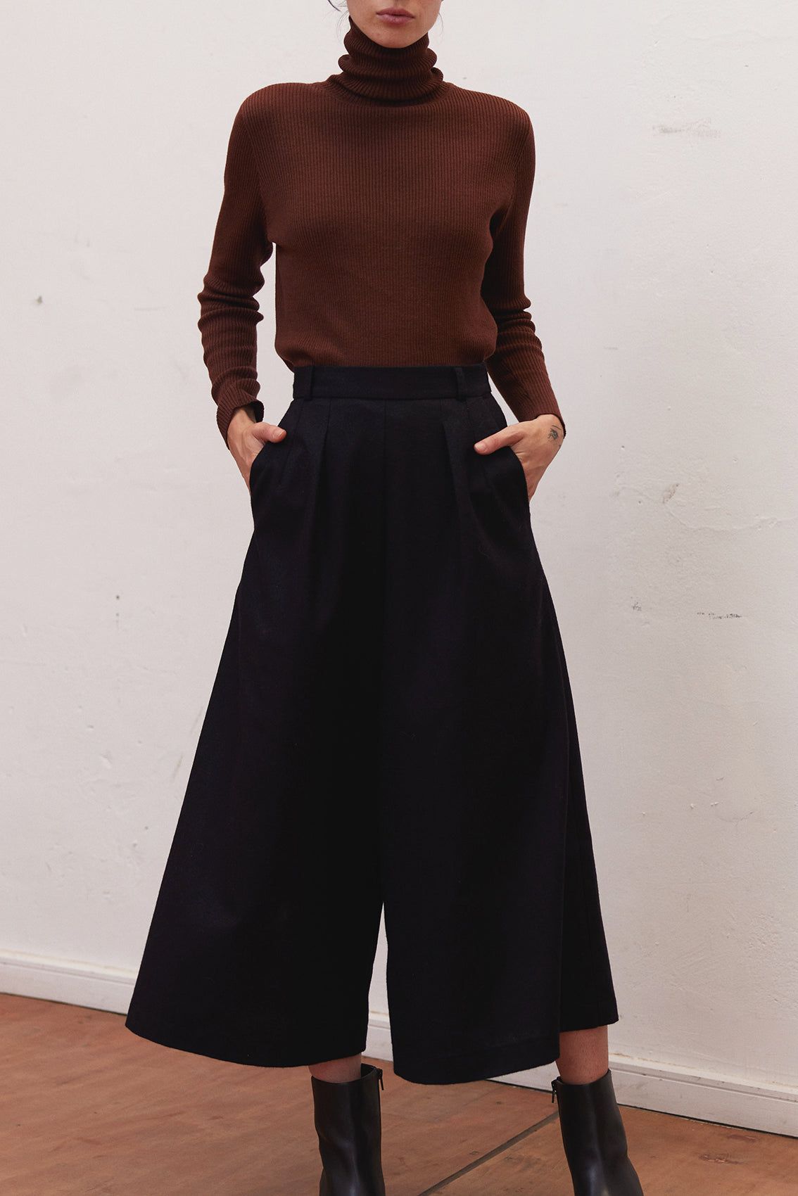 Recycled Wool Wide Leg Pant - Medianoche