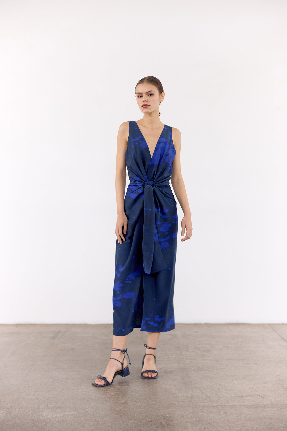 Vestido Anudado Seda Clorada - Cobalto