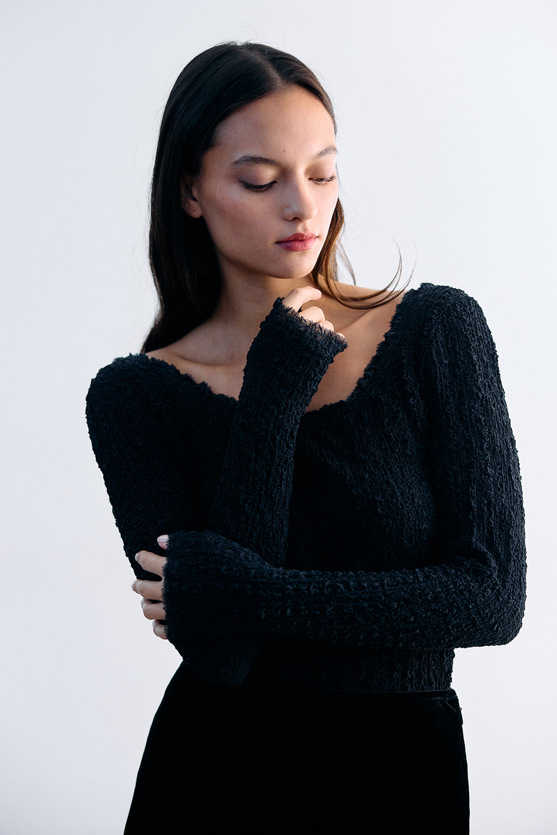 Crinkle Texture Silk Top - Ónix