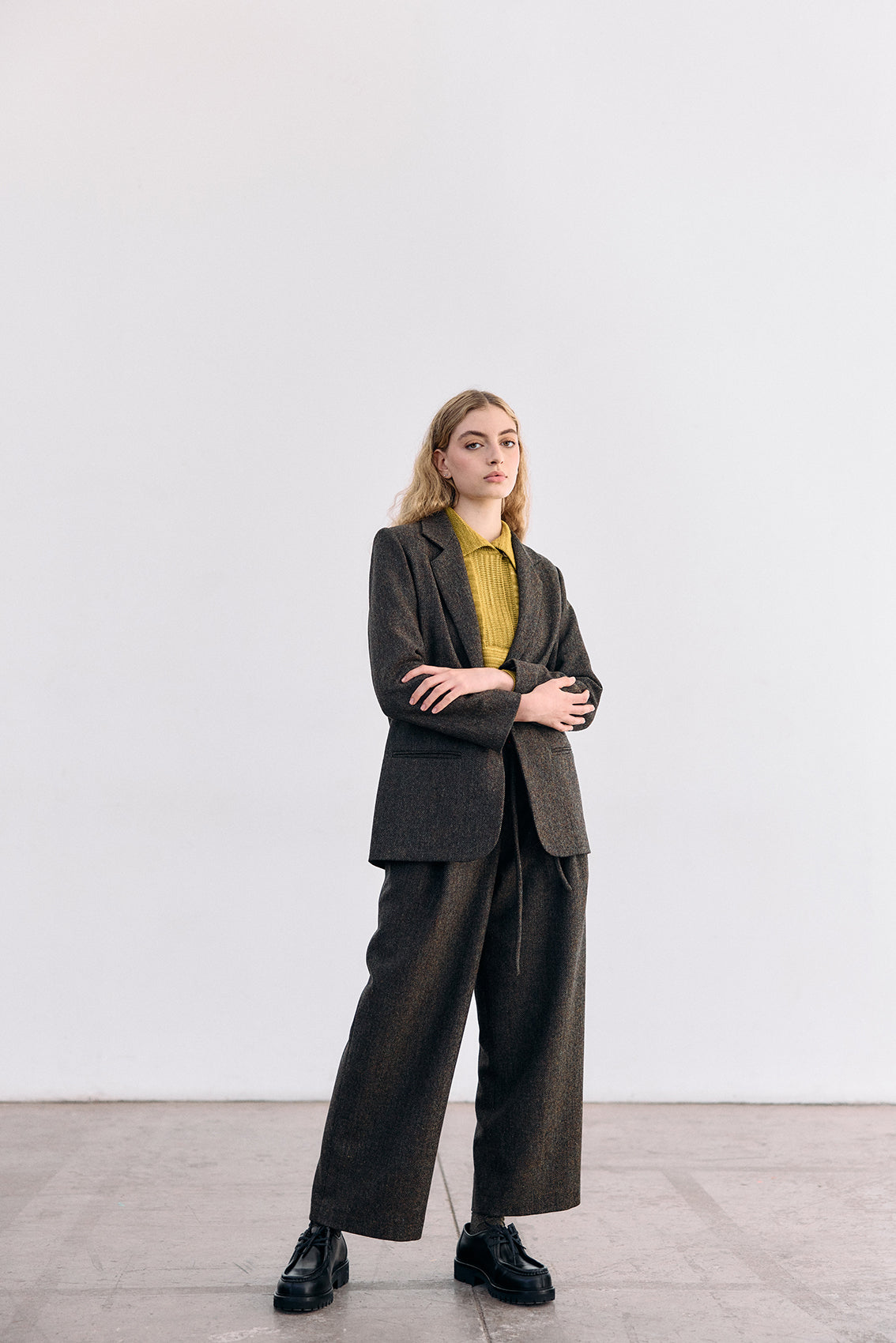 Single-Breasted Wool Blazer - Pimienta