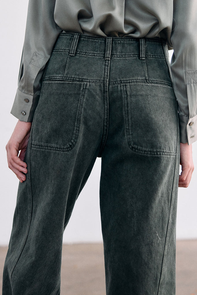 Straight-Fit Recycled Denim Jeans - Musgo
