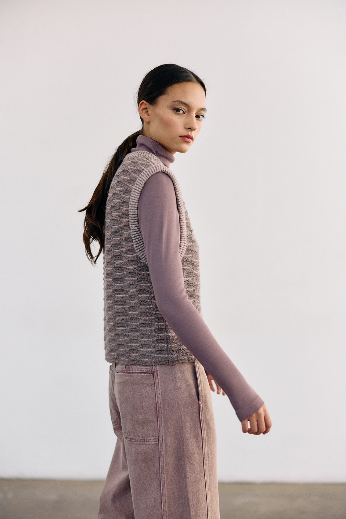 Sweater Vest Textura Relieves Alpaca - Malva