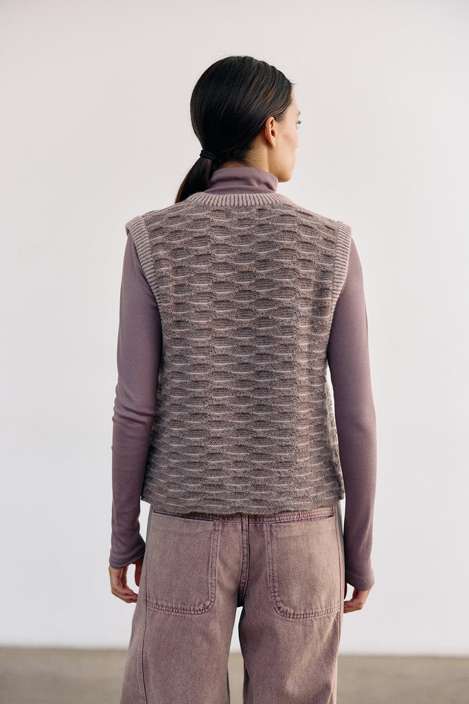 Sweater Vest Textura Relieves Alpaca - Malva