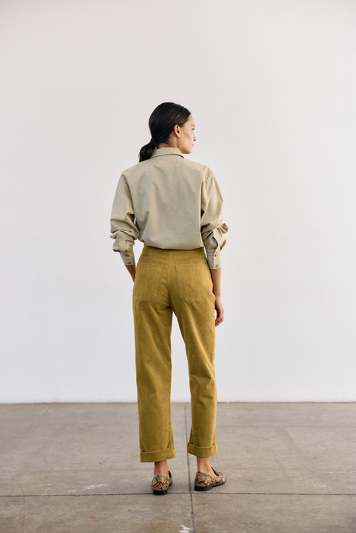 High-Waisted Cotton Corduroy Trousers - Ocre