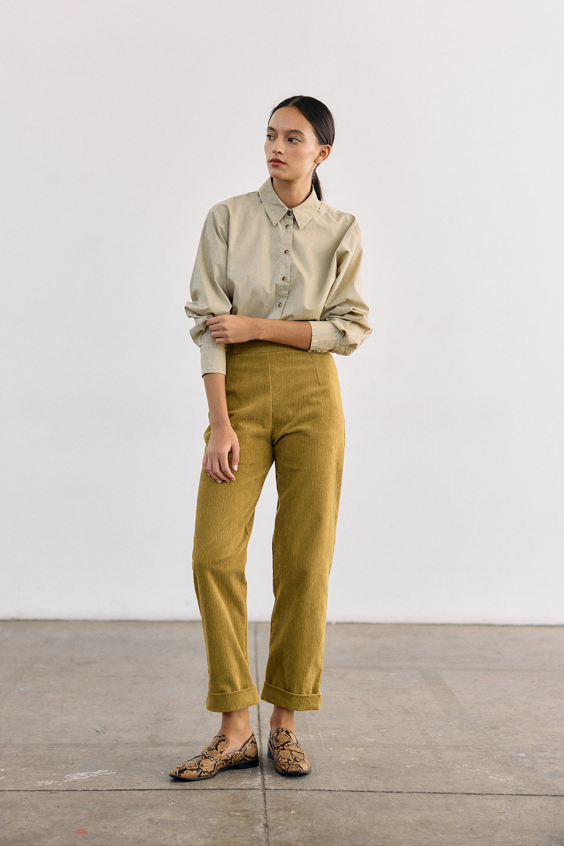 High-Waisted Cotton Corduroy Trousers - Ocre
