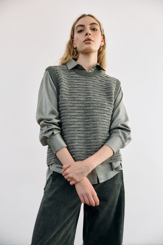 Sweater Vest Textura Relieves Alpaca - Musgo