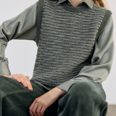 Sweater Vest Textura Relieves Alpaca - Musgo