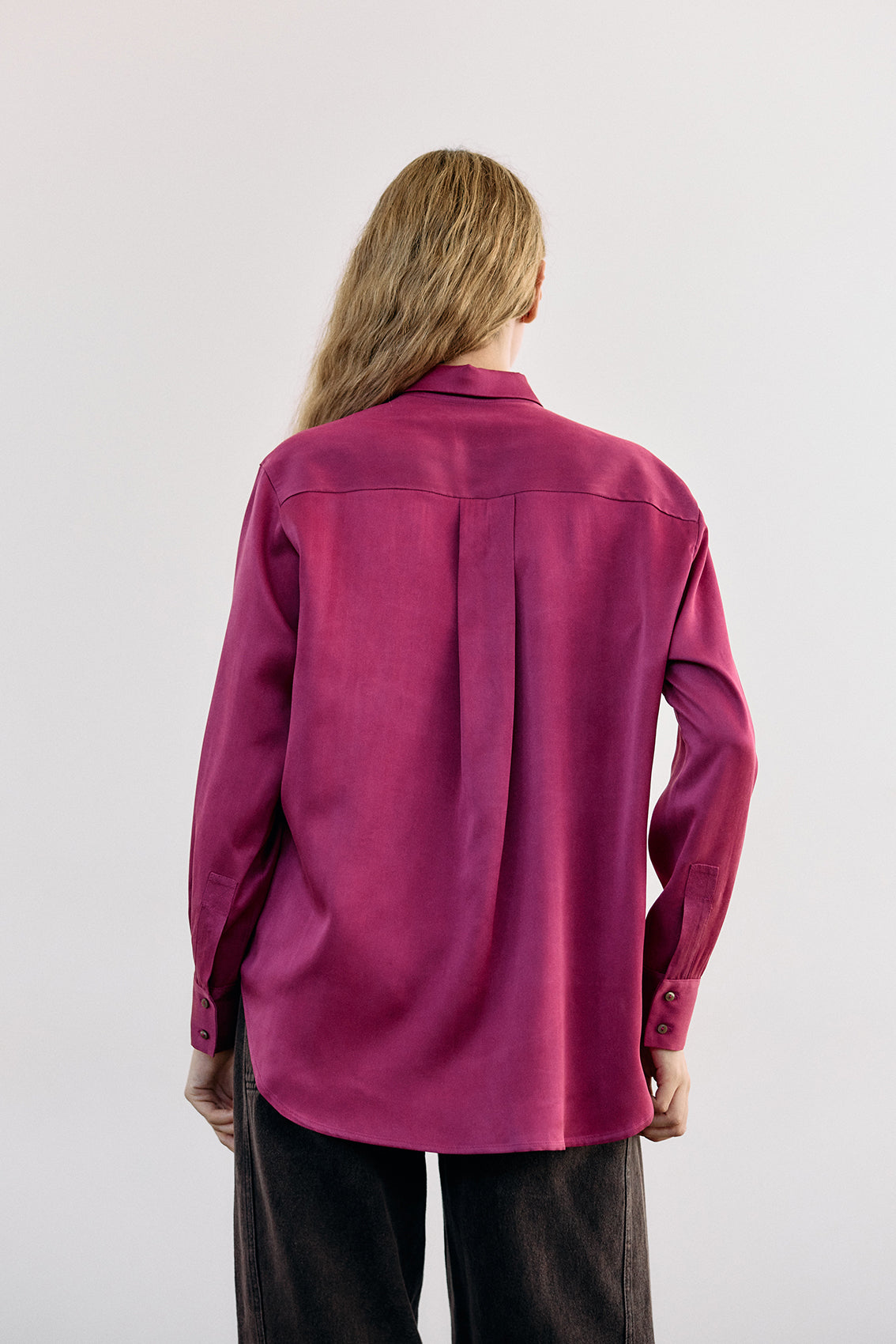Pointed Collar Silk Button-Down Shirt - Buganvilia