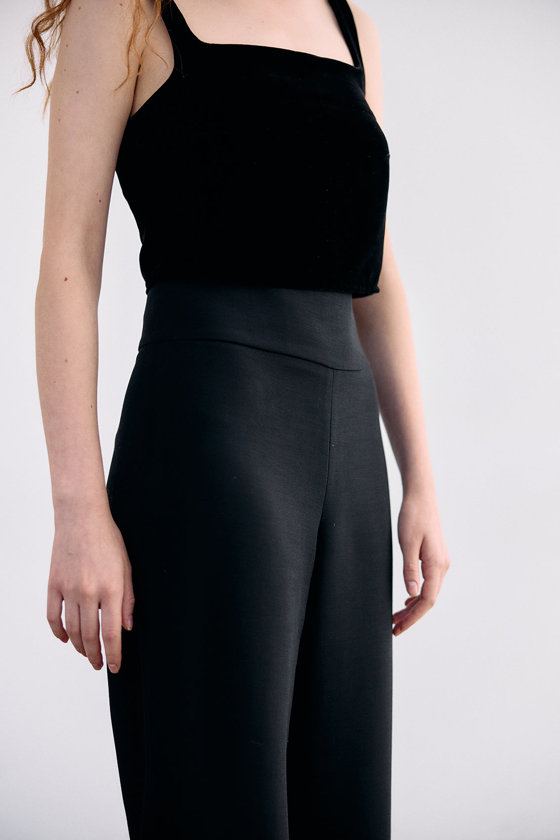 Pantalón Pretina Curva - Ónix
