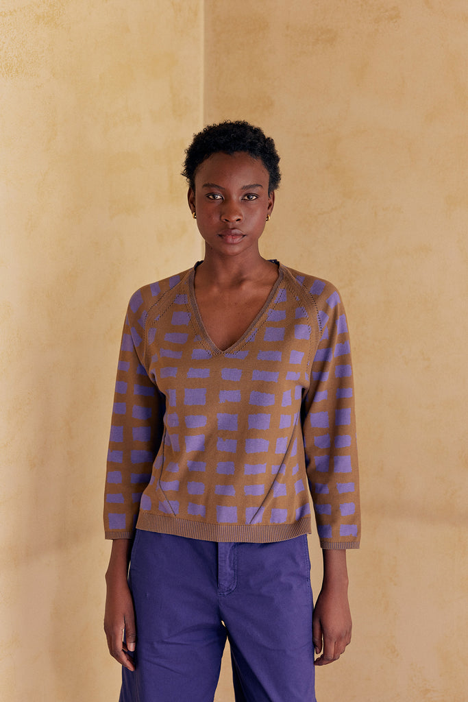 Hand-Drawn Grid Pattern V-Neck Sweater Pima Cotton - Jacinto/Musgo
