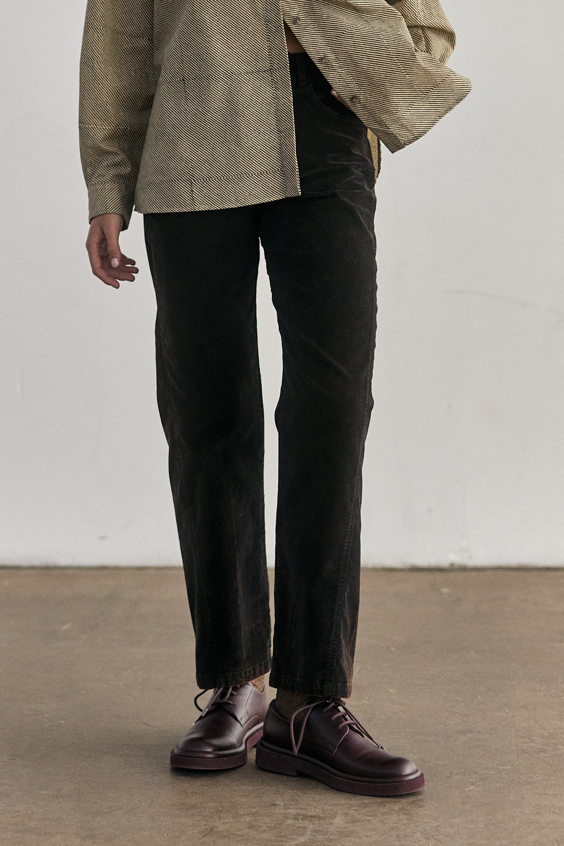 Pantalón Terciopelo Washed - Ónix