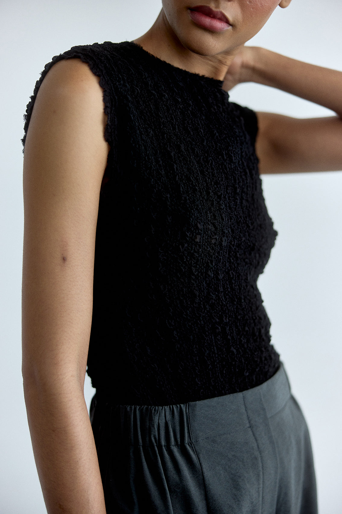 [COMING SOON] Top Seda Recogida - Ónix