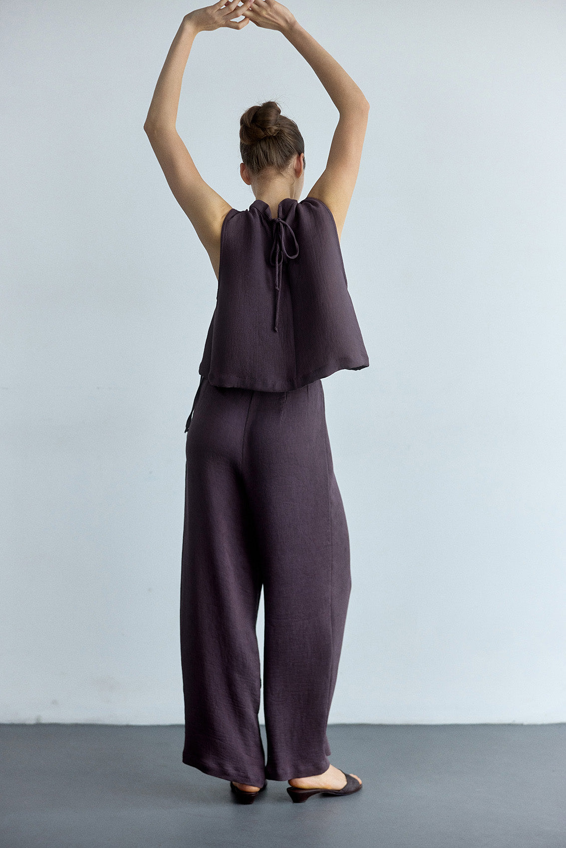 Pantalón Recto Plegado - Berenjena