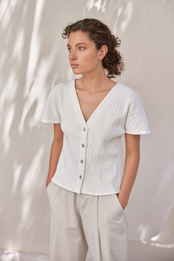 V-Neck Buttoned Smocked Top - Sal