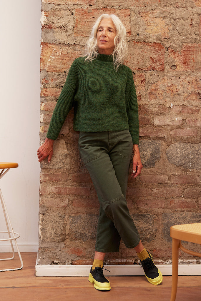 Horizontal Knit Funnel Neck Alpaca Sweater - Musgo