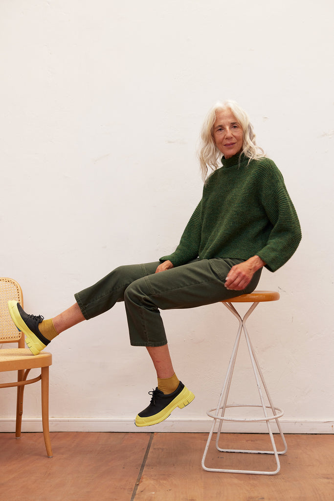 Horizontal Knit Funnel Neck Alpaca Sweater - Musgo