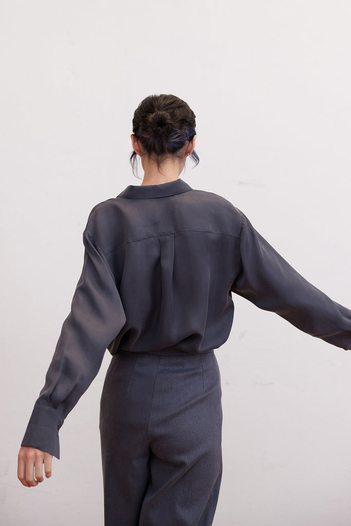 Pointed Collar Cupro Blouse - Piedra