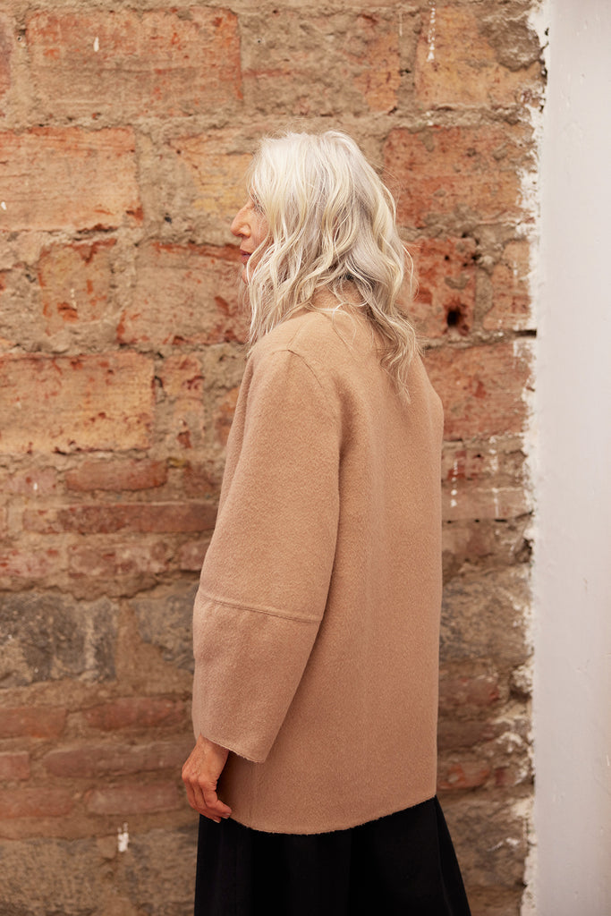 Two-Tone Reversible Baby Alpaca Coat - Beige/Berry
