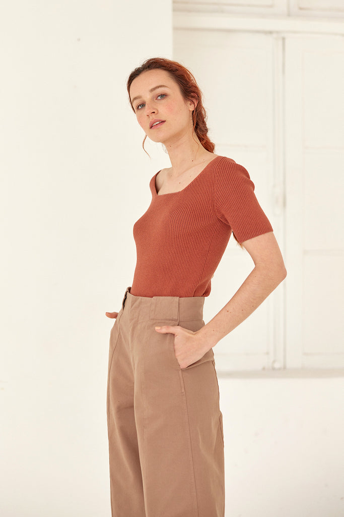 Ribbed Open Neckline Knitted Top - Coral