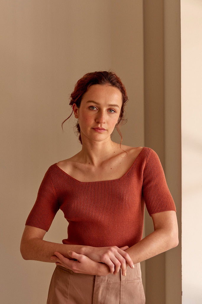 Ribbed Open Neckline Knitted Top - Coral