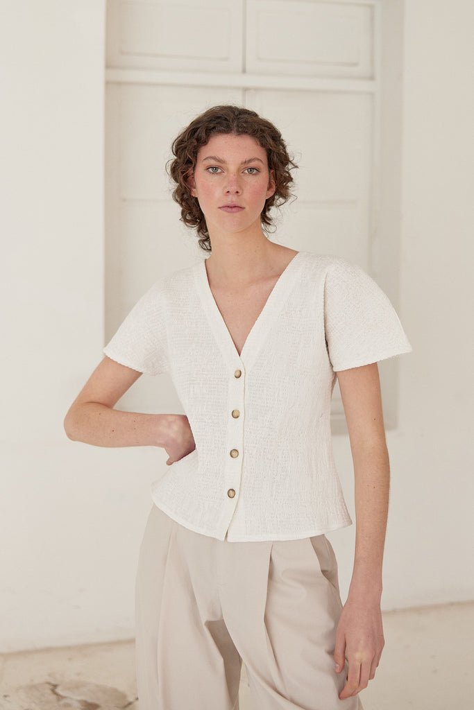 V-Neck Buttoned Smocked Top - Sal