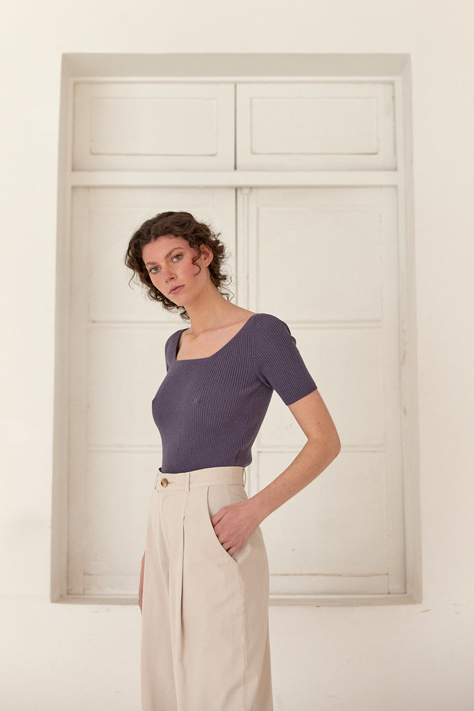 Ribbed Open Neckline Knitted Top - Hortensia